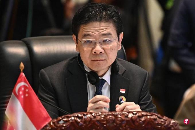 黄总理:亚细安与中国应定期接触 和平解决南中国海分歧