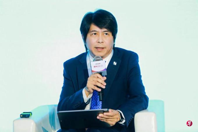 新科大副校长戴礼翔:人工智能只是城市建设的“副驾驶员”