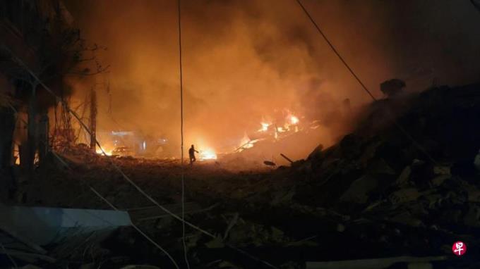 赎罪日冲突升级:以军打击280处目标 真主党越境发射320枚导弹