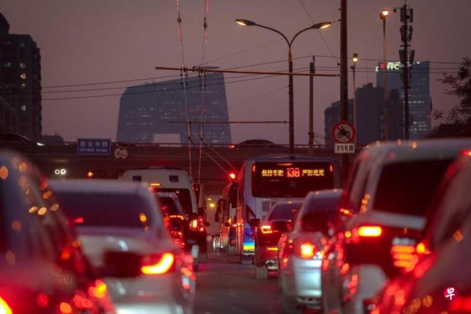 受补贴政策推动 中国汽车销量结束连续五个月下滑