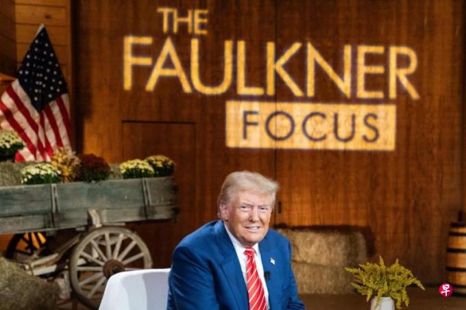 为争取女性选票 特朗普自称“体外受精之父”