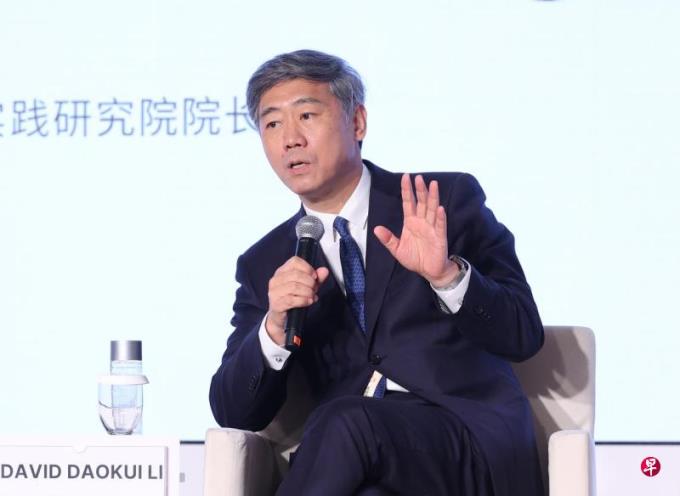 李稻葵:中国须维持经济增长才能实现宏伟目标