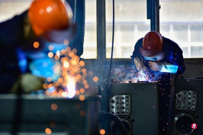 中国10月制造业PMI 时隔6个月重回景气区间