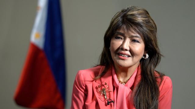 伊米·马科斯 (Imee Marcos) 在菲律宾参议院接受 BBC 采访