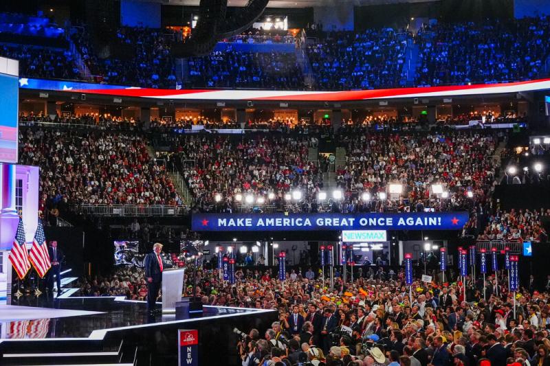 就在特朗普7月在密尔沃基举行的共和党全国代表大会上登台的几天前,发生了一起针对他的未遂暗杀事件。