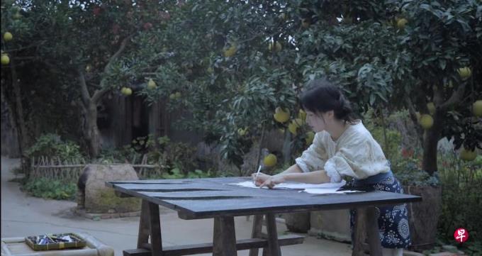 李子柒时隔三年回归 单日涨粉超90万