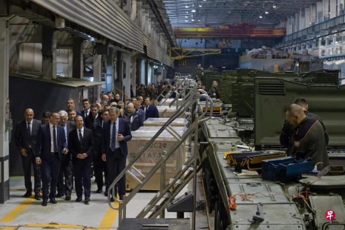 普京称将在实战中继续试射新型导弹 乌克兰促盟友提供新防空系统