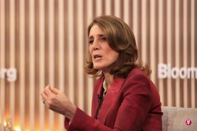 谷歌母公司总裁:美国AI无法保证一直领先中国