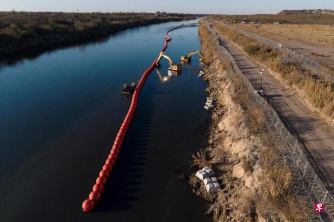特朗普授权移民官员 突袭教堂学校捉非法移民