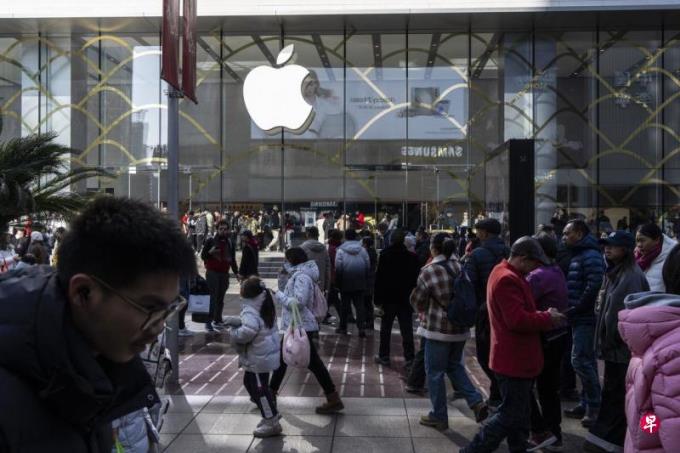 苹果假日季中国市场iPhone手机销售意外下滑