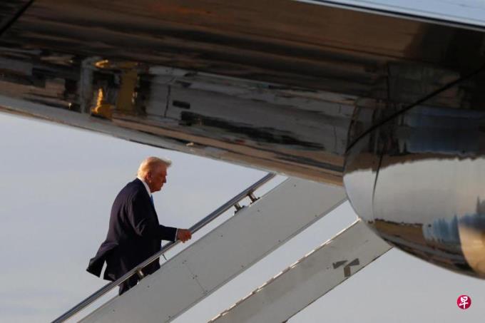 特朗普关税大棒落下 亚太股市下挫美元飙升