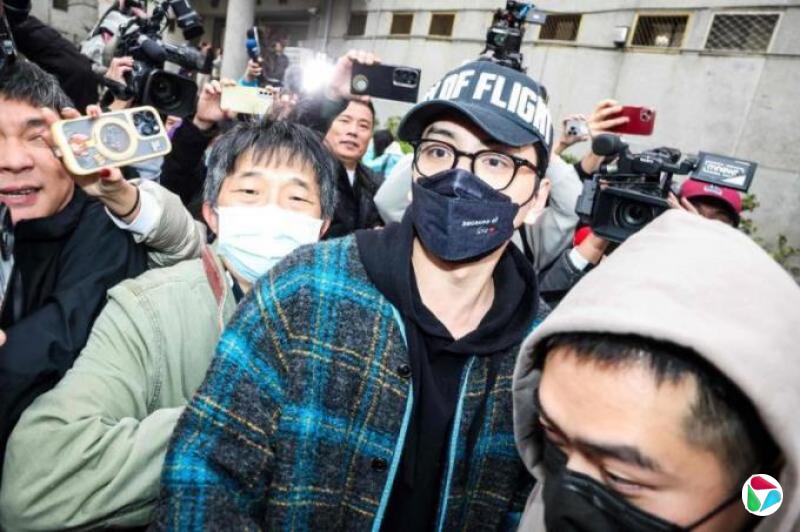 下午察:逃兵役后 王大陆还能回大陆吗?