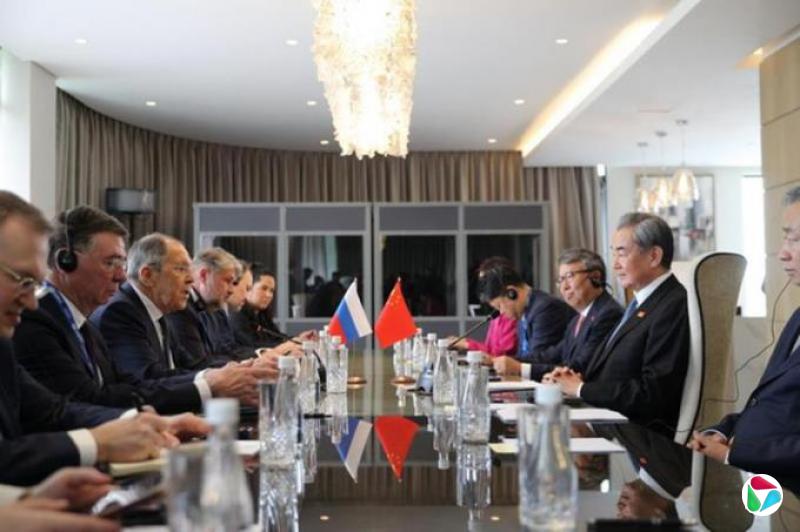 王毅会俄外长:中俄友好根基牢不可破