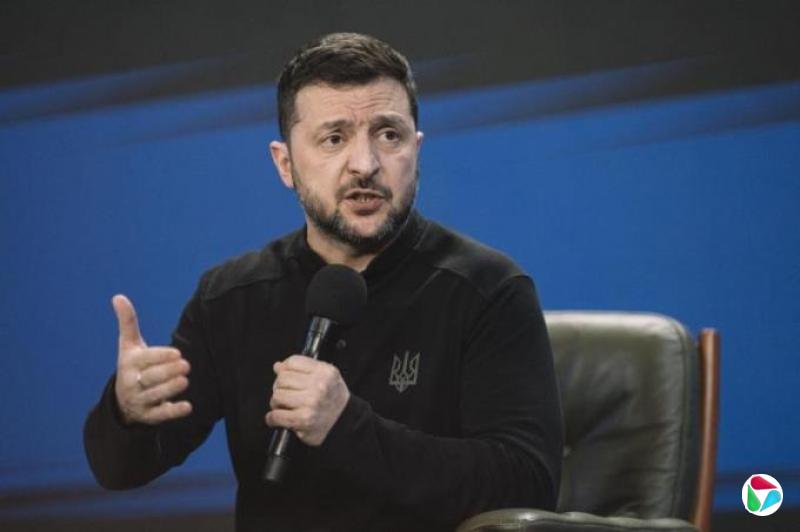 俄乌战争三周年 泽连斯基:为乌克兰人英雄主义骄傲