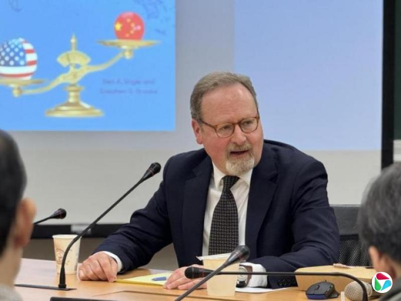 美学者:台湾应以对中国大陆出售半导体要胁特朗普