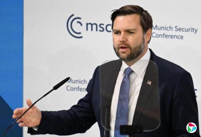 方迪娜:坚守国际社会理念
——回应何清涟文章《买椟还珠》