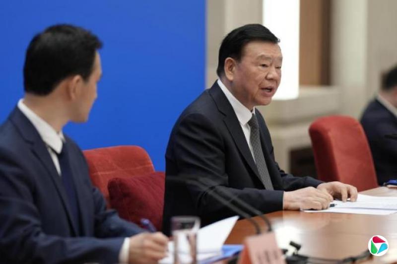 人大发言人谈美国加征关税:绝不接受施压和威胁