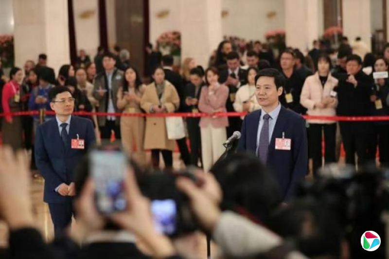 同框雷军被带火 海尔CEO周云杰:欣然接受各种调侃