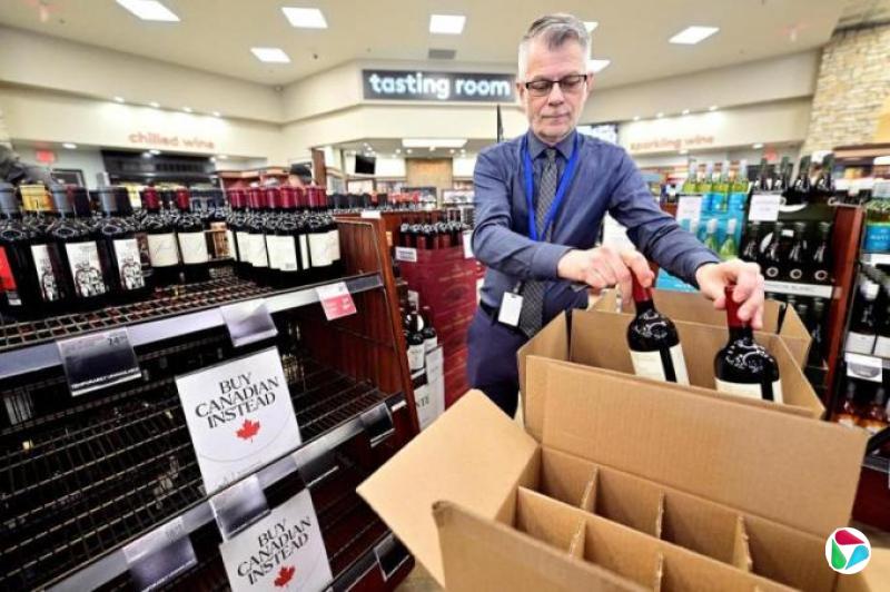 特朗普把加拿大钢铝关税提高至50%