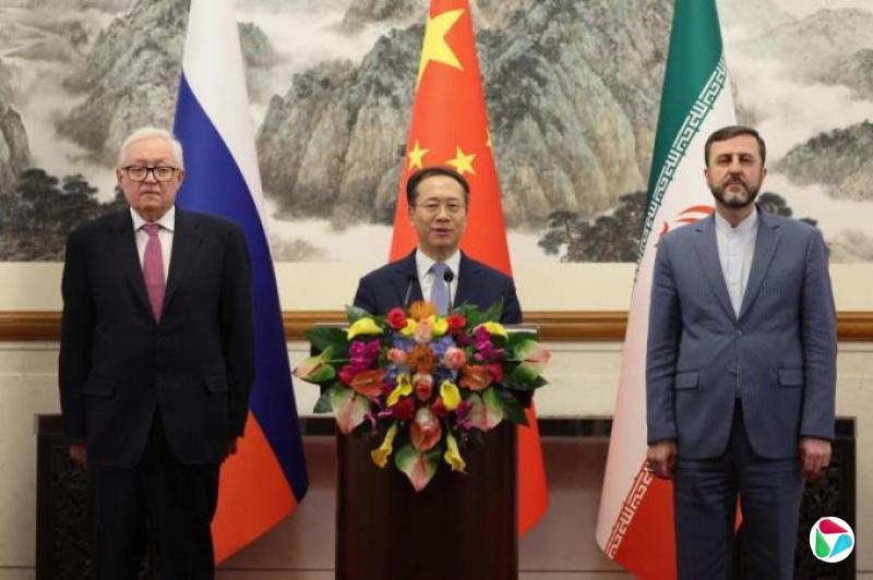 中俄伊不点名吁美国摒弃制裁施压武力威胁德黑兰