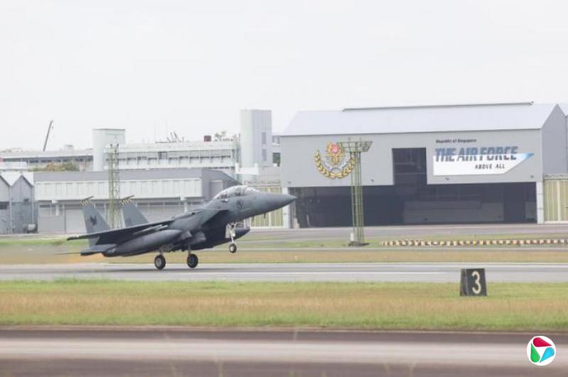 林任君:噪音还是自由之声?