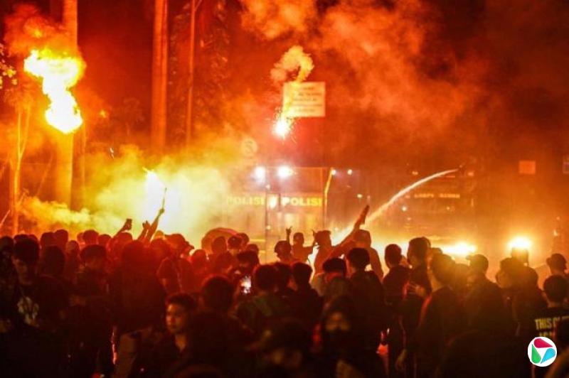 廖建裕:印尼会回到军人统治吗?