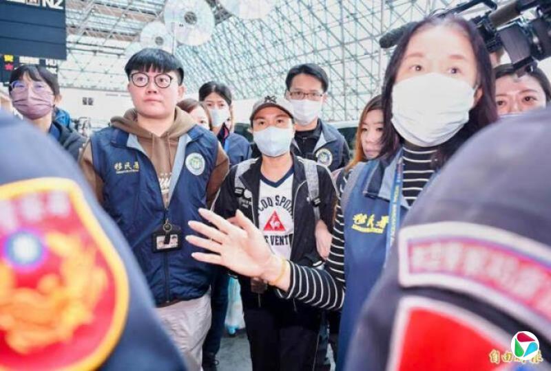 未在限期内离台  台移民署强制驱逐宣扬“武统” 陆配网红出境