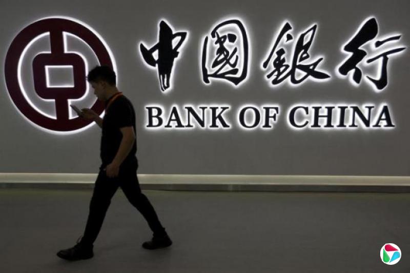 中国两家银行去年“反向讨薪”超3000万人民币