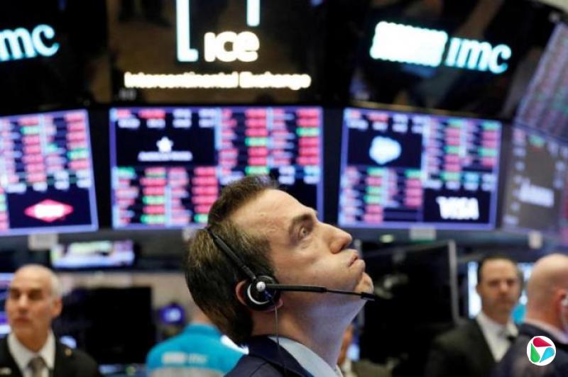 美股暴跌 苹果公司股价下挫超过8%