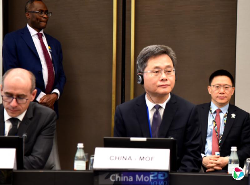 因应复杂外部环境 蓝佛安:中国采更积极政策推动实现全年约5%增长