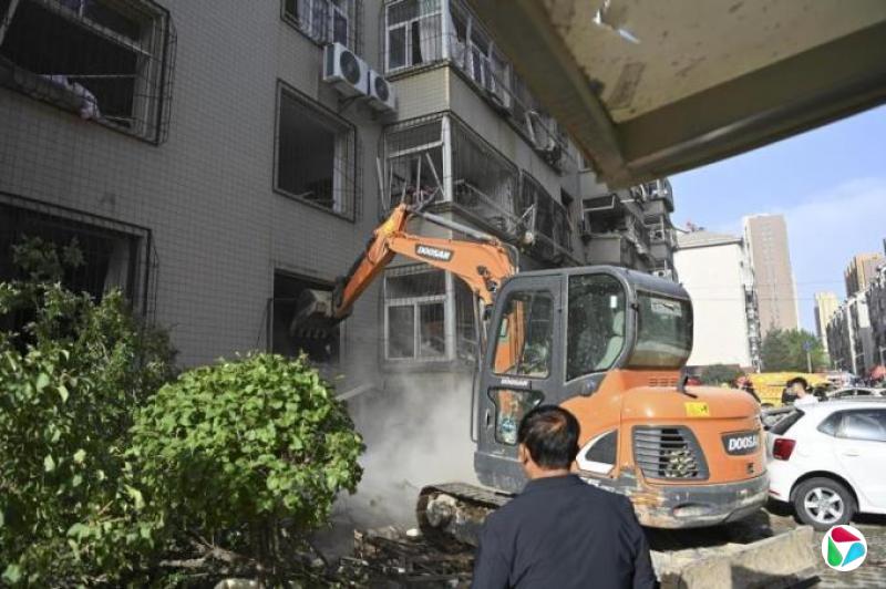 中国“五一”前再现安全事故 山西太原一小区爆炸致一死21伤