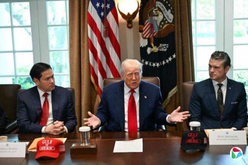 社论:特朗普执政百日毁誉参半