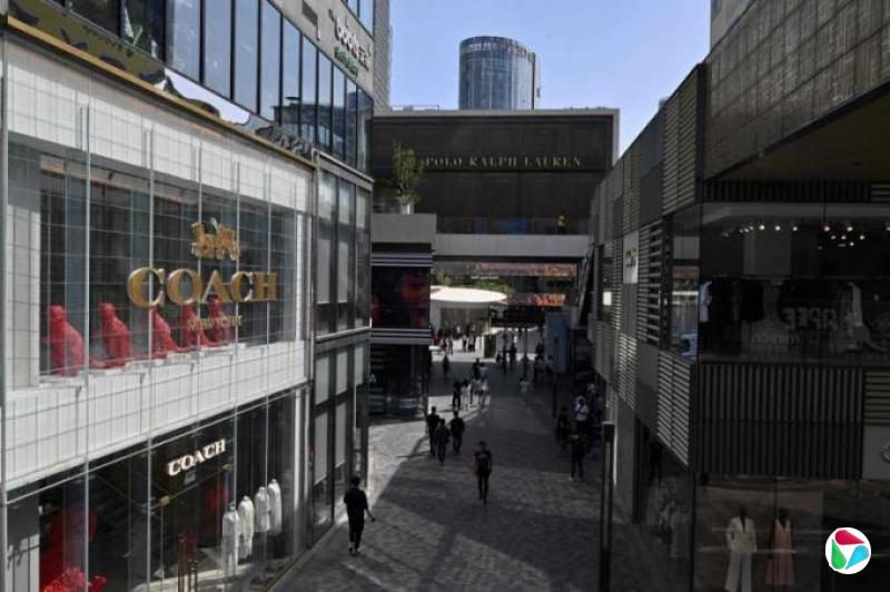 受中美关税战冲击 中国财新服务业PMI降至七个月来最低