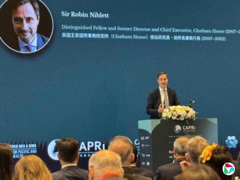 英学者:美国无法独自面对中俄 终会回头仰赖盟友