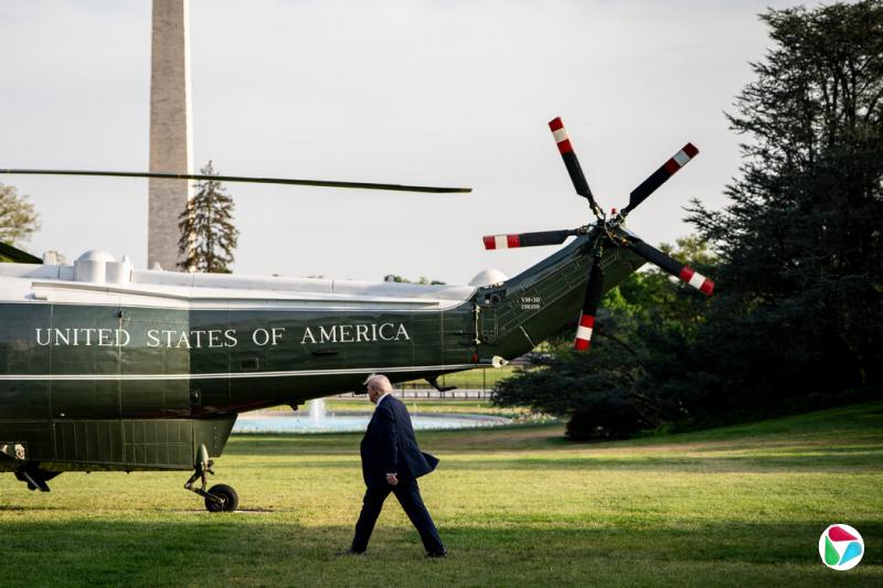 选民们在一个又一个问题上说特朗普总统做得太过分了。