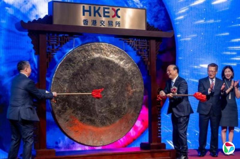 宁德时代香港上市首日收涨16.43%