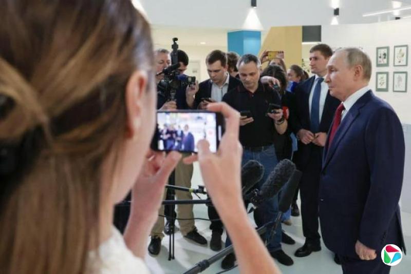 伟达:纪念二战胜利 突破“普京困局”