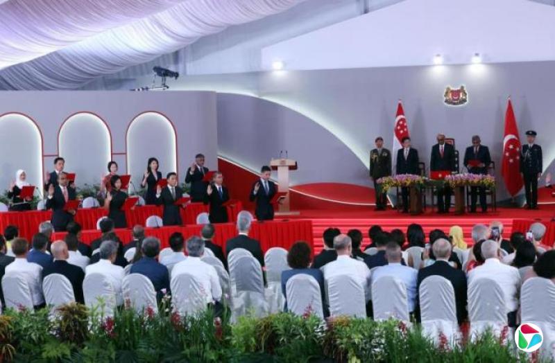 王美燕:看那宣誓与承诺