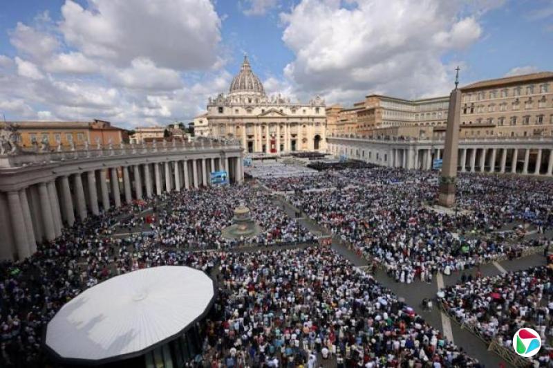 叶鹏飞:观乎人文的时代想象