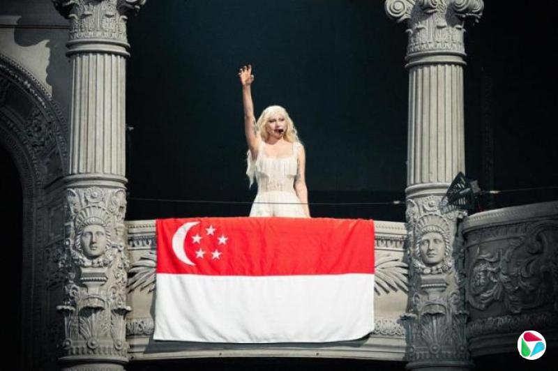 杨瀚森:女神窗台的星月旗帜