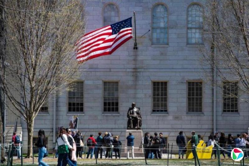 特稿:特朗普政府频频施压 赴美留学生恐成“学术难民”