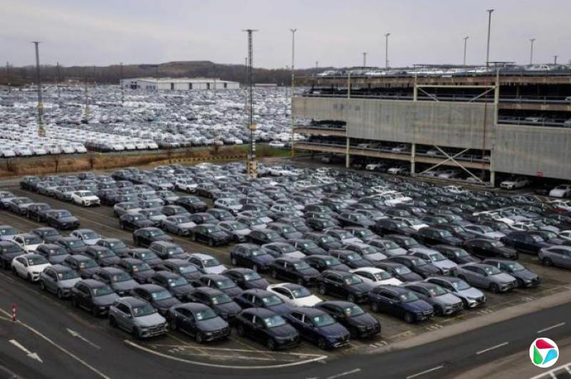 欧洲主要港口拥堵现象加剧 贸易战恐致海运受阻运费上涨