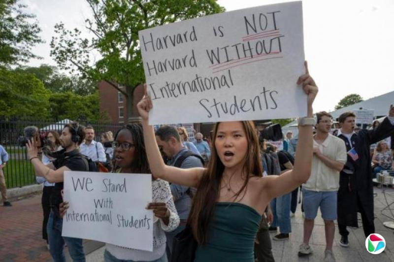 许耀楠:特朗普炮打哈佛是中美战略博弈一环