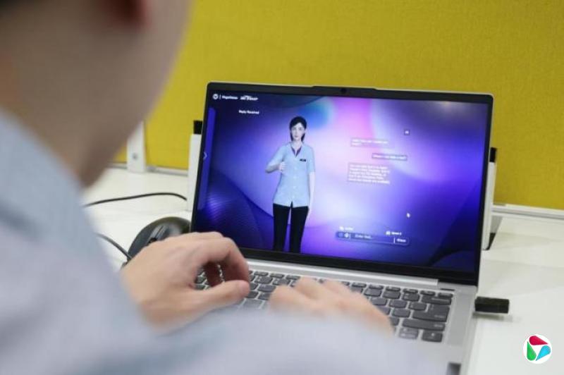 刘莎:警惕AI的讨好型“人格”