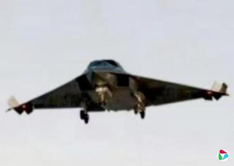 美媒披露中国第六代战机“歼-36”正面照