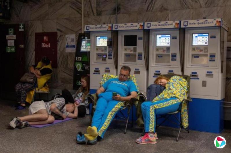 特朗普:短时间内难促成俄乌停火 让双方先“打一阵子”