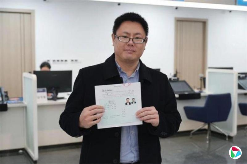 台籍教师持中国大陆定居证遭废台湾身份 批陆委会非法滥权