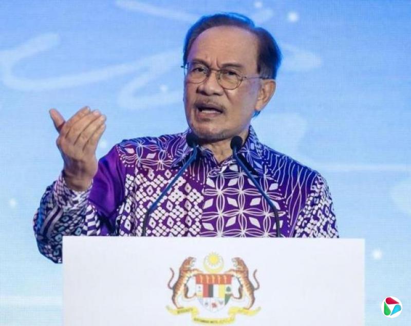 胡逸山:马国政坛接班风波不惜赔上政权