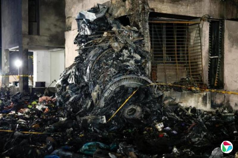 印度坠机事故:已找到265具遇难者遗体与一黑匣子