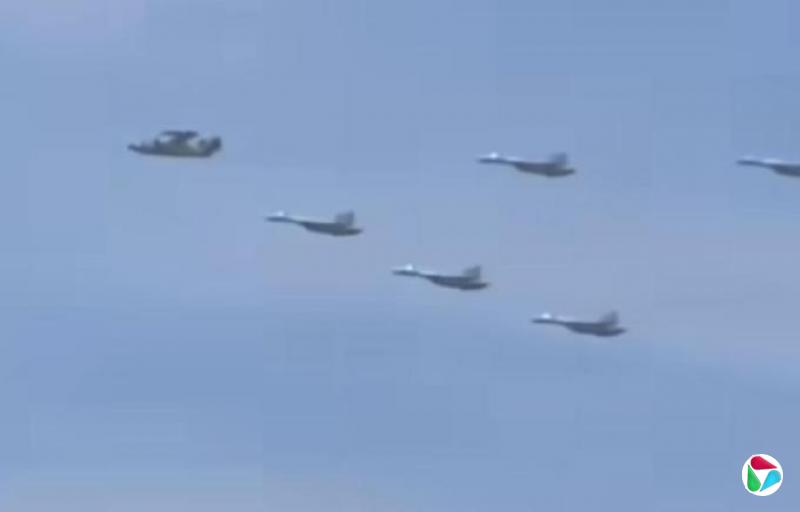 中国抗战胜利80周年大阅兵预演视频在社媒流传 空军阵容庞大